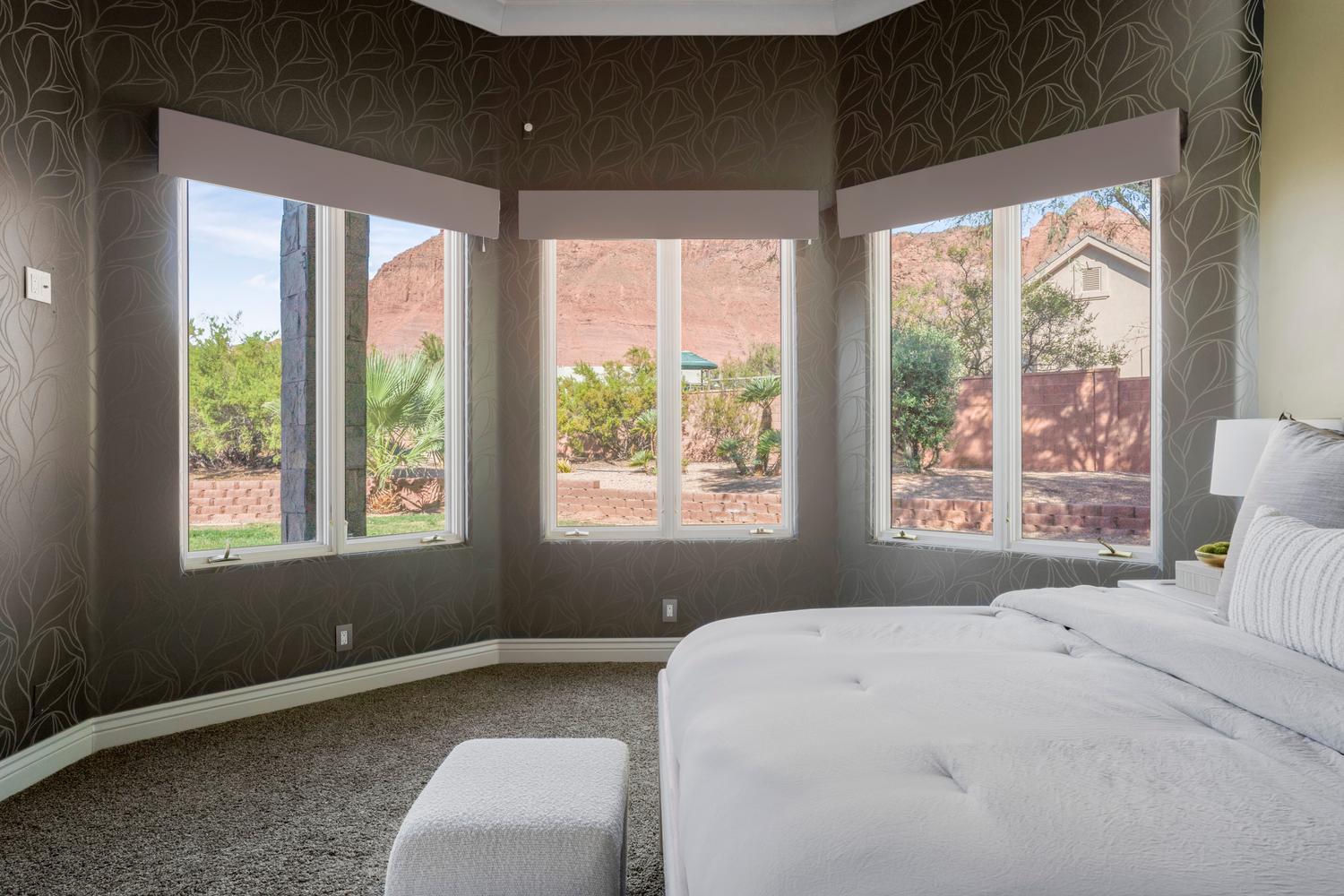 307 N Painted Hills DR, Ivins, photo 18 of 39