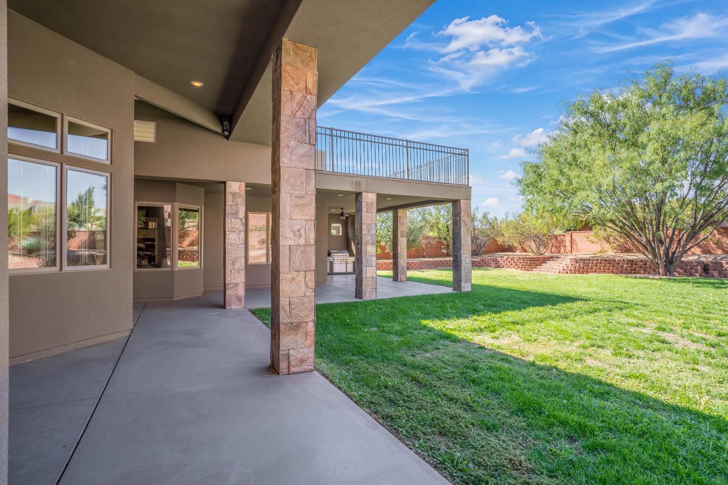 307 N Painted Hills DR, Ivins, photo 36 of 39