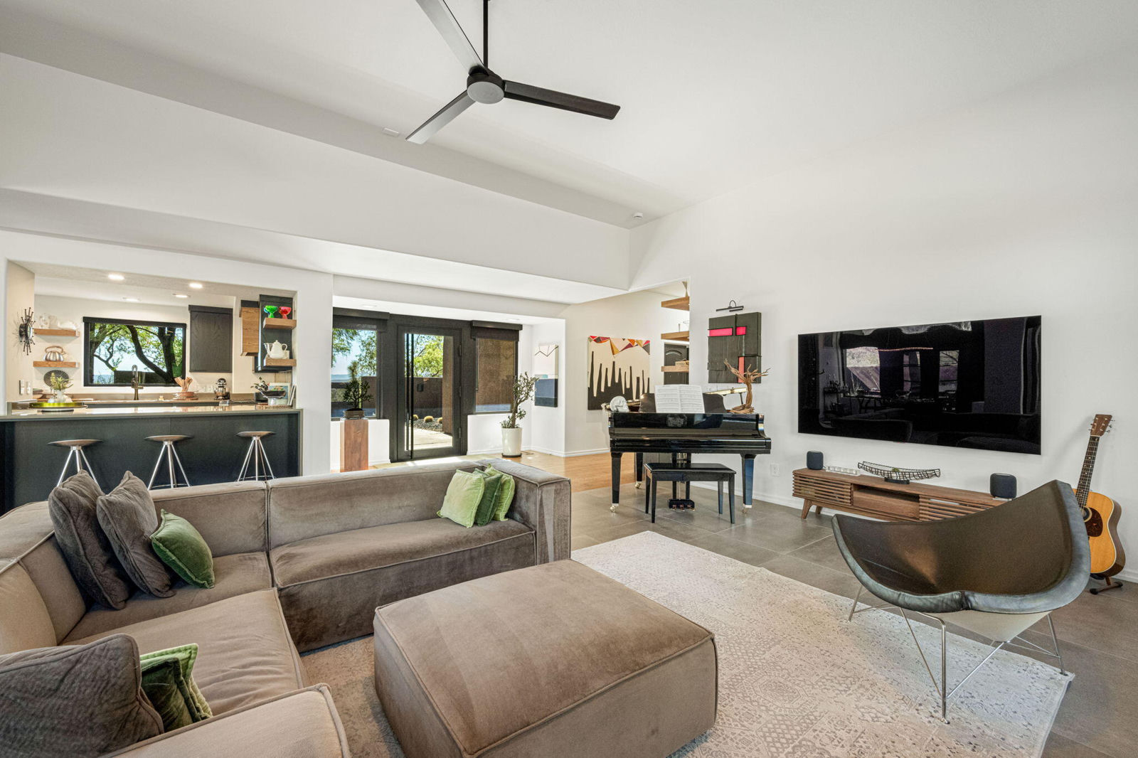 1114 Two Moons CIR, Ivins, photo 13 of 45