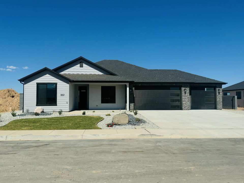 1091 N Olesia ST, Cedar City