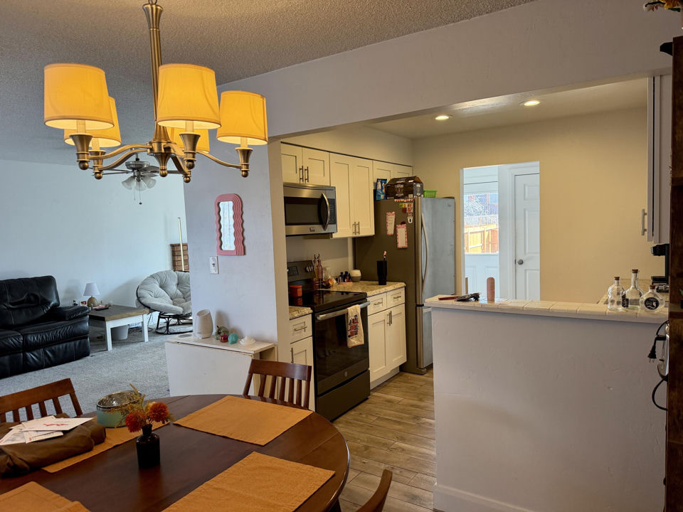 387 W North Cedar Blvd N, Cedar City, photo 2