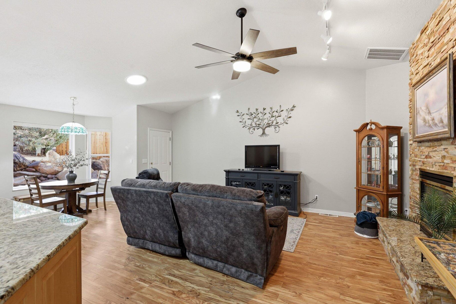 1426 W Monticello CIR, St George, photo 14 of 42