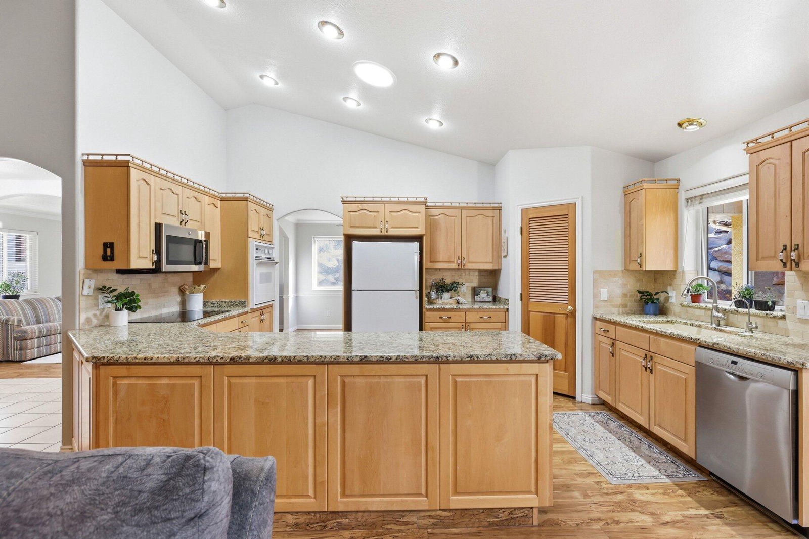 1426 W Monticello CIR, St George, photo 15 of 42